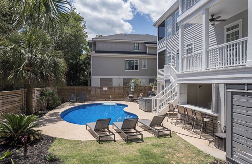 North Forest Beach House | 6 Quail - 3rd Row Home, Dog Friendly, Spa