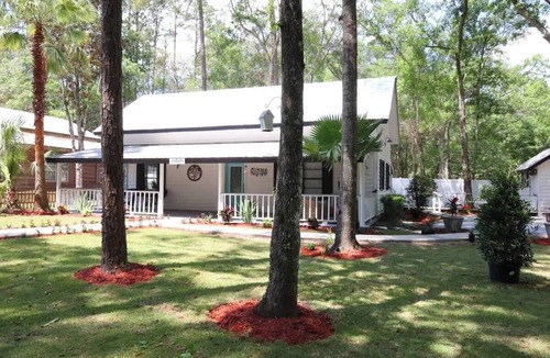 St. Augustine Cottage | A Serene Cottage Escape on 7 Acres St Augustine