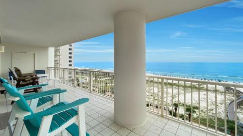 Fort Morgan Apartment | Avalon 810 Beachfront Amazing Views Wrap Around Balcony Resort Amenities