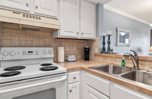 St. Augustine Beach Condo | Beachfront Community Condo – Dune View, Easy Beach Access, Resort Amenities