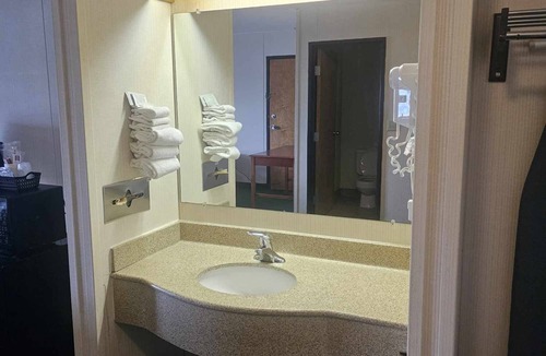 Cody Hotel | Beartooth Inn