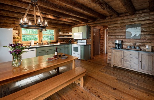 Sylva Cabin | BEAUTIFUL VIEWS! ! Hand Built Log Cabin with Hot Tub and Fire Pit