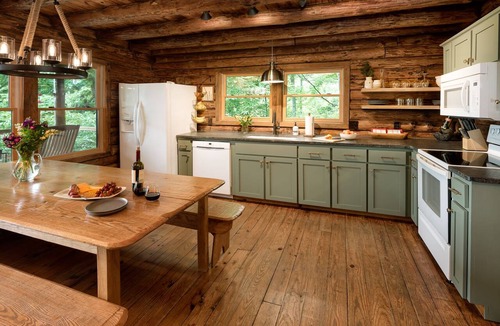 Sylva Cabin | BEAUTIFUL VIEWS! ! Hand Built Log Cabin with Hot Tub and Fire Pit