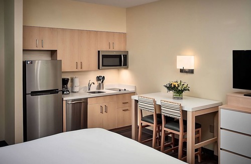 Gwinnett Place Hotel | Better Choice For Your Vacation! 4 Awesome units near McDaniel Farm Park