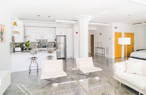 Downtown Boston Condo | Bright & Spacious Loft Steps to the Freedom Trail