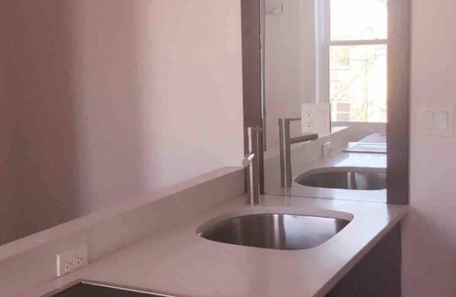 Bedford-Stuyvesant Apartment | Brooklyn matchbox studio apartment!