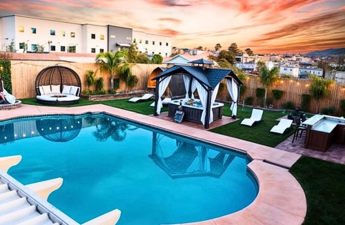 North Las Vegas House | Buddha Mansion Compound - Pickle Ball - Basket ball - Pool - Hot Tub - Sauna Game Room and much more