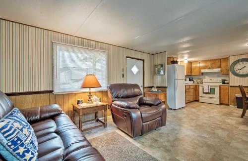 Steinhatchee House | Cabin w/Fire Pit, Walk to Steinhatchee River!
