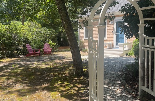 North Eastham House | Cape Cod Great Pond Nature Lover's House Rental in Eastham