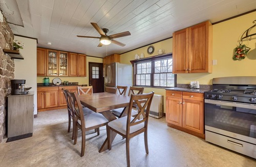 Mohnton House | Cedar Glen Farmhouse 1800s Stone Retreat