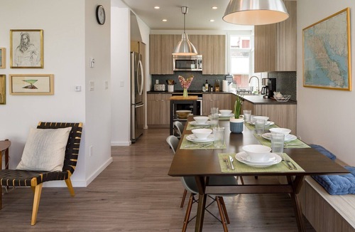 Eastsound House | Central/Modern/Immaculate/Family Friendly