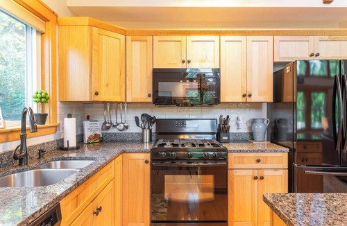 Birchview by the Saco House | Chalet on the Hillside | Hot Tub + Fire Pit + Swim & Hike
