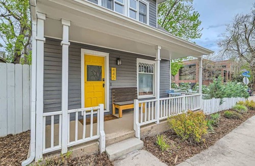 Lower Arapahoe House | Charming 3-BDR Cottage: Downtown Boulder
