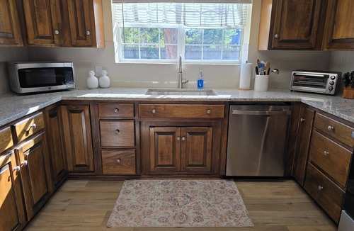 Douglas House | Charming 3-bedroom house in beautiful Douglas with lots of amenities