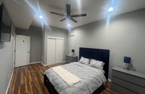 St. Louis House | Charming 3-bedroom townhome in St. Louis with AC, WiFi