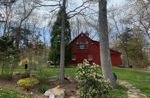 Fairfield House | Charming barn with 1 bedroom and WiFi, AC in lovely Fairfield, CT