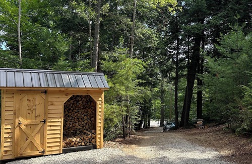 Carroll County Cabin | Charming cabin with AC in the White Mountains Tamworth Nh