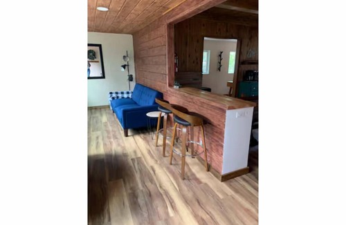 Arrowbear Lake Cabin | Charming Mountain Cabin with Wooded Views and Cozy Interiors