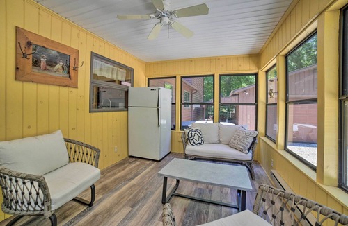 Westford House | Charming Pymatuning Lake House Near Park & Beach