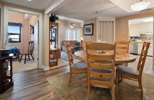 Sugar Mountain Condo | Charming Sky Blue 2-Bedroom Condo in Sugar Mountain with Resort Amenities