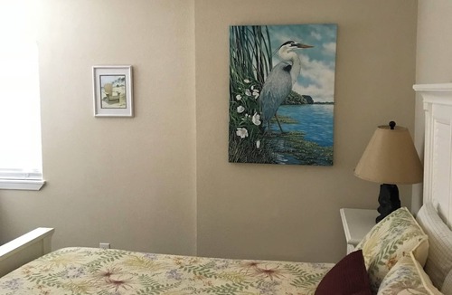 Jamaica Beach House | Charming Snowbird Rental with 3 bedrooms 2 Bathrooms in Jamaica Beach, TX