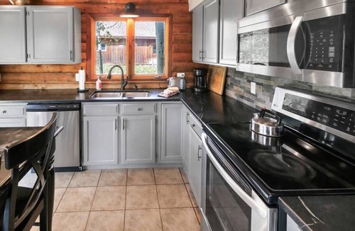 Wildernest House | Clean + Cozy Log Cabin