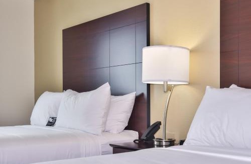 Bay Minette Hotel | Cobblestone Hotel & Suites - Bay Minette