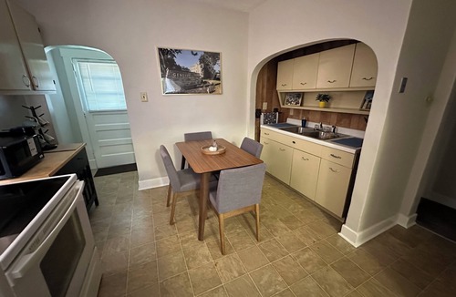 Racine House | Cozy 2 BDR Escape-Geneva College, Parks & Shops, Backyard Fire Pit, Wifi, Big TV