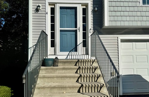 West Boylston Condo | Cozy end-unit 3BR/2.5BA townhouse in convenient suburban area