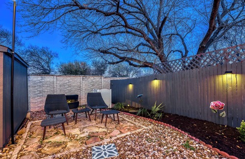 Wells Branch House | Cozy North Austin Retreat | Deck-Near Domain+Q2