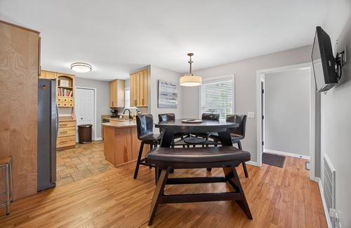 Nashville House | Cumberland Riverfront Home · Fire Pit · Sleeps 10
