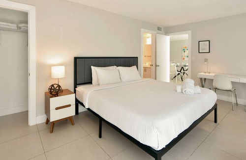 Downtown Fort Lauderdale Apartment | ✨Deluxe Designer Two Bedroom Apartment at Fort Lauderdale