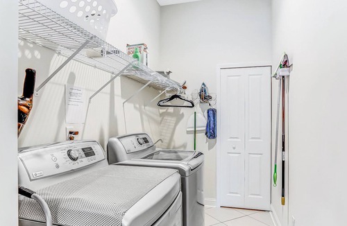 American Beach House | Dog-Friendly End-Unit Condo in Summerwoods w/WiFi & Shared Pool, Central AC