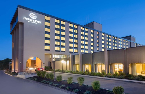 Danvers Hotel | DoubleTree by Hilton Boston North Shore