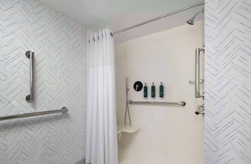 Downtown Hartford Hotel | DoubleTree by Hilton Hartford Downtown