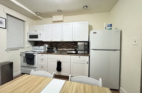 Downtown Baltimore Apartment | Downtown Loft - Close to Topgolf, Horseshoe Casino, UM Baltimore