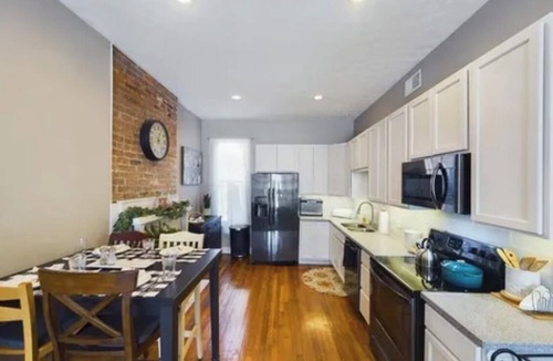 Wheeling Apartment | Downtown Wheeling Apartment with great river views