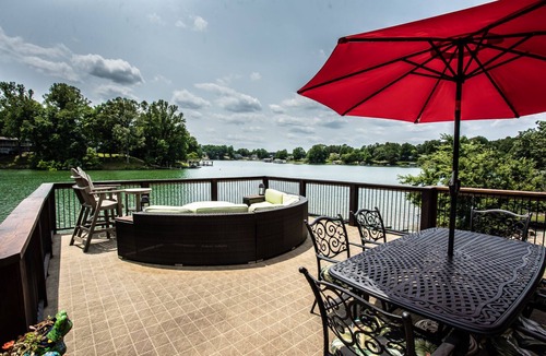Moneta House | Dream Come True. Book now for fall! Great time of year to visit SML!