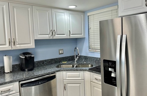 Ormond-by-the-Sea Condo | Dreams Come True! Charming 2-bedroom beachfront condo in delightful Ormond Beach