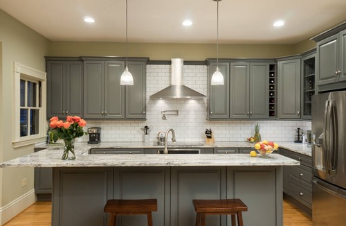 College Hill House | Elegant, bright and beautifully appointed Victorian home near Brown and RISD