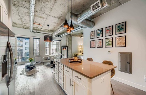 Central Boulder House | Exquisite Peloton Studio w/Large Balcony