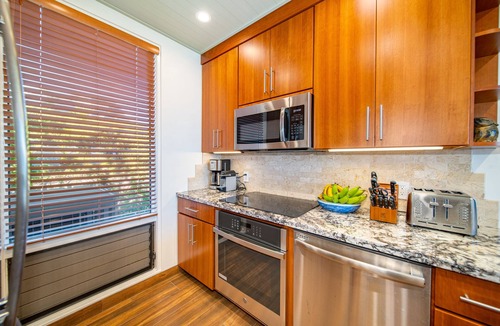 Kapalua Villa | FRONT ROW OCEANFRONT!Platinum 5 star villa.Water view from main & master! 26G-1