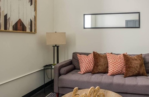 Cultural District Apartment | Frontdesk | Signature 1BR Apt with Washer & Dryer