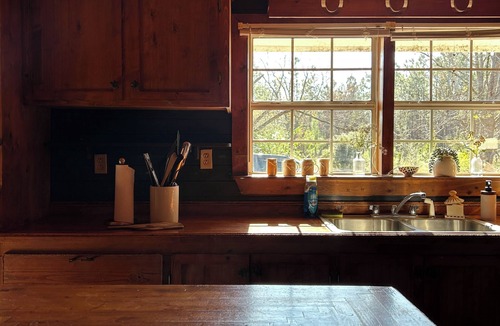 Appling County Other | Gorgeous 3-bedroom farmhouse in the beautiful Surrency countryside