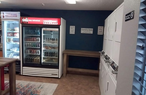 Somerset Apartment | Great Relaxing Overnight Stay! 4 Family-friendly units. Near Buffalo Ridge Park