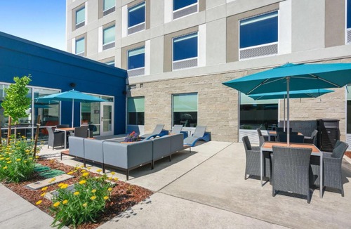 Guide Meridian Hotel | Hampton Inn Bellingham Airport, WA