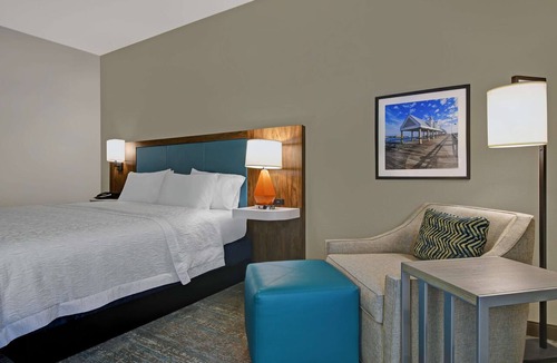 Charleston Hotel | Hampton Inn Charleston/Mount Pleasant-Patriots Point