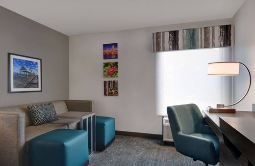 Charleston Hotel | Hampton Inn Charleston/Mount Pleasant-Patriots Point