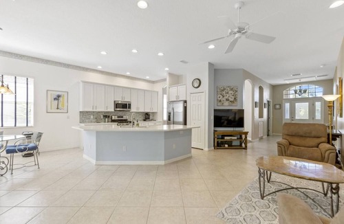 Palmer Ranch House | Hamptons Preserve - Stylish 3 Bedroom Home by Gulfcoast Holiday Homes