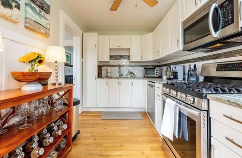 Eastport House | Hidden Wine Cellar | Eastport Retreat